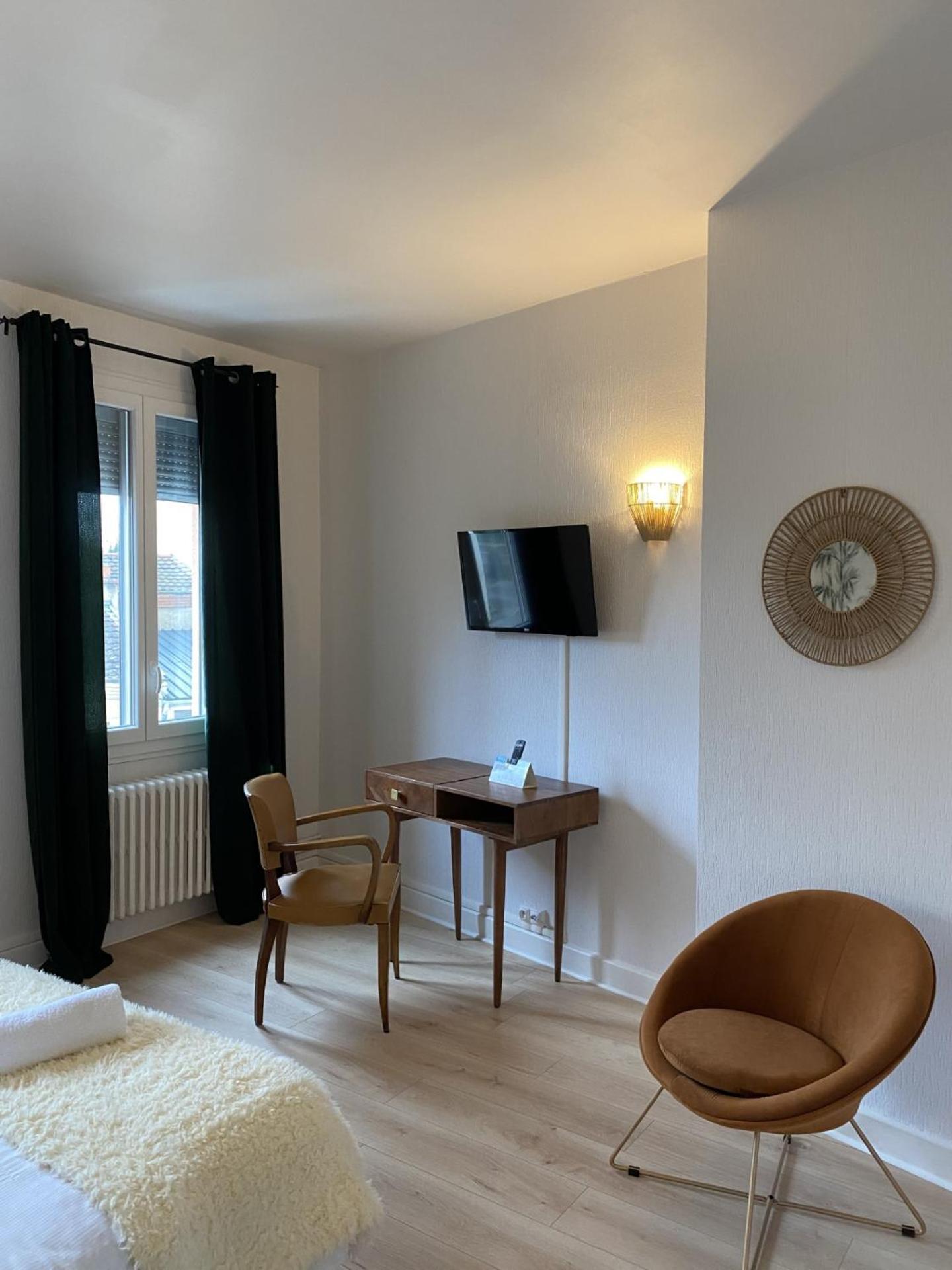 Hotel Aux Vendanges De Bourgogne Paray-le-Monial Εξωτερικό φωτογραφία